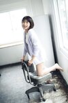 [Photobook] 坂ノ上茜　グラから見るか？エモから見るか？　ヤンマガデジタル写真集