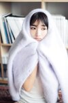 [Photobook] 坂ノ上茜　グラから見るか？エモから見るか？　ヤンマガデジタル写真集