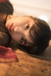 [Photobook] 坂ノ上茜　グラから見るか？エモから見るか？　ヤンマガデジタル写真集