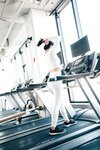 [Loozy] Kissme - Strip Fitness