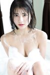 [Photobook] 山田南実写真集アナザーバージョン『Ｒｅａｌ』 (incomplete)