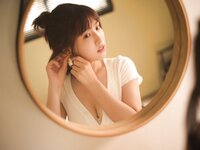 [Photobook] 峮峮2nd写真集「QUNing」