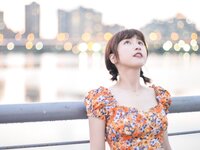 [Photobook] 峮峮2nd写真集「QUNing」