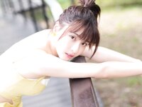 [Photobook] 峮峮2nd写真集「QUNing」