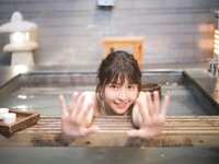 [Photobook] 峮峮2nd写真集「QUNing」