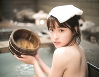 [Photobook] 峮峮2nd写真集「QUNing」