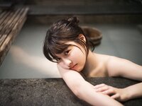 [Photobook] 峮峮2nd写真集「QUNing」