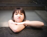 [Photobook] 峮峮2nd写真集「QUNing」