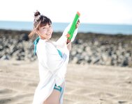 [Photobook] 峮峮2nd写真集「QUNing」
