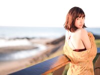 [Photobook] 峮峮2nd写真集「QUNing」