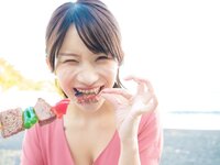 [Photobook] 琴井ありさデジタル写真集『琴井に恋と _ 真紅と夜明けの完全版 』