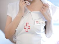 [XR Uncensored] laura阿姣 - R18 秀人网模特 VIP医护病房