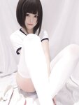 [Cosplay] Mizhi Mao Qiu 蜜汁猫裘 - White Gym Uniform 白色体操服