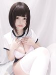 [Cosplay] Mizhi Mao Qiu 蜜汁猫裘 - White Gym Uniform 白色体操服