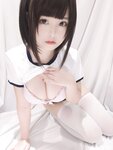 [Cosplay] Mizhi Mao Qiu 蜜汁猫裘 - White Gym Uniform 白色体操服