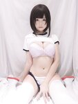 [Cosplay] Mizhi Mao Qiu 蜜汁猫裘 - White Gym Uniform 白色体操服