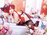 [Cosplay] Byoru - Rosaria Succubus Genshin Impact