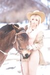 [Cosplay] 小和甜酒 骑马 猎人 [59P1V-682MB]