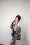 [Cosplay] 柒柒要乖哦 小灰兔 [70P1V-939MB]