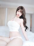 [Cosplay] 女主K 纯白上衣 [21P-47MB]