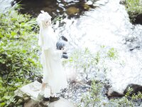 [Cosplay] Gua Xi Jiang 瓜希酱 - rabbit ears white dress 穹妹兔耳白裙