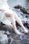 [Cosplay] Gua Xi Jiang 瓜希酱 - rabbit ears white dress 穹妹兔耳白裙