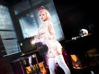 [Cosplay] 柒柒要乖哦 夜勤nursey [100P1V-1.81G]