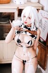 [Cosplay] 日奈娇 挤奶工 [73P-559MB]