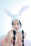 Dongeuran (동그란) - Naked Bunny