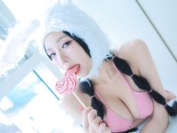 Dongeuran (동그란) - Naked Bunny