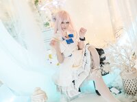 [Cosplay] lunananya 圣园未花 [24P-215MB]