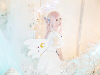 [Cosplay] lunananya 圣园未花 [24P-215MB]