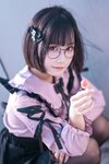 [Cosplay] lunananya 黑丝地雷妹 [26P-282MB]