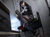 [Cosplay] 矢量鱼 蔚蓝档案 调月莉音 [36P-190MB]
