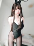 [Cosplay] 女主K 黑丝兔女郎 [102P-245MB]