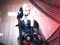 [Cosplay] 焖焖碳 FGO 黑呆 [30P-404MB]