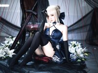[Cosplay] 焖焖碳 FGO 黑呆 [30P-404MB]