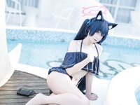 [Cosplay] lunananya 黑见芹香 泳装 [28P-174MB]