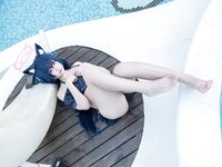 [Cosplay] lunananya 黑见芹香 泳装 [28P-174MB]