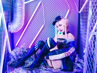 [Cosplay] 源纱希喵喵喵 赛车服企业 [25P-362MB]
