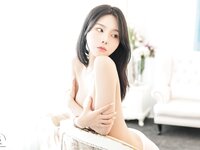 [Photobook] Yuna 유나 - Pink Baby