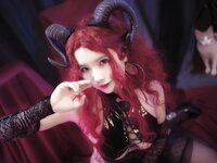 [Cosplay] 阿半今天很开心 靡烟恶魔 [34P-266MB]