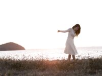 [Photobook] 週刊ポストデジタル写真集 仲村美海『背中を流して』 [72p]