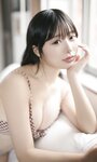 [Photobook] 高鶴桃羽『週プレ プラス！』アザーカット集「ずっとみててね～prologue～」 週プレ PHOTO BOOK