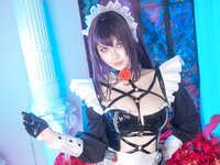 [Cosplay] Pyon - Mihara Memorial Cafe (Nikke)