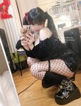 [Cosplay] 贝贝琪Becky 水对镜黑发辣妹 [105P-410MB]