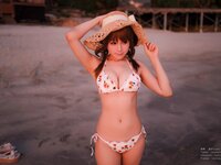 [Cosplay] Nyako喵子 向日葵比基尼 [66P1V-149MB]