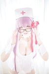[Cosplay] 阿半今天很开心 BB护士 [25P-202MB]