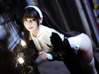 [Cosplay] Kyokyo沉迷汉堡王(陆卿卿) 修女 [16P-209MB]