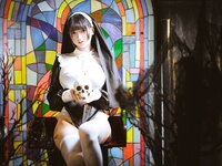[Cosplay] Kyokyo沉迷汉堡王(陆卿卿) 修女 [16P-209MB]